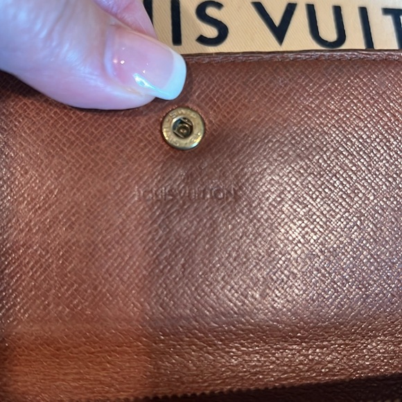 Louis Vuitton Sarah Wallet ONLY, no box or dust bag - Picture 11 of 12
